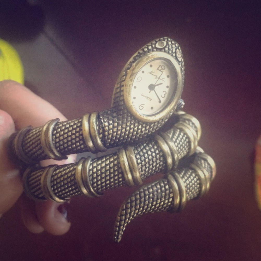 One size wrap around snake watch